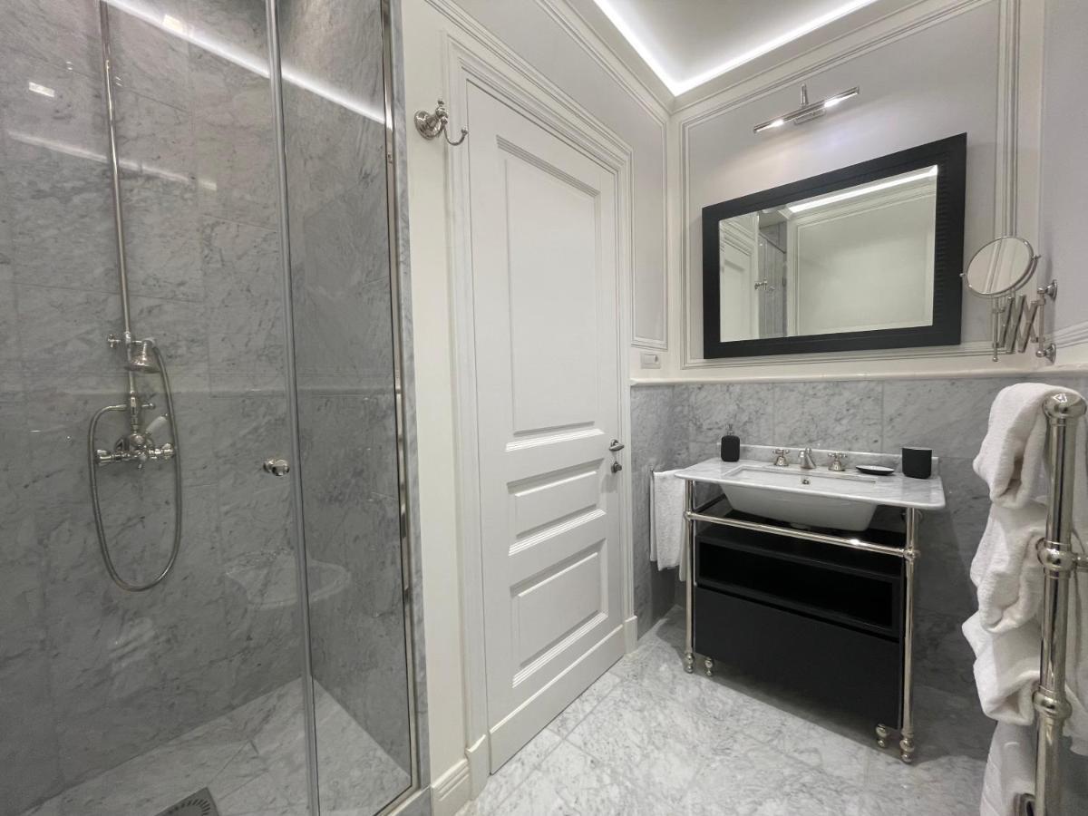Calzaiuoli3 Luxury Flat In The City Center Of Флоренция Экстерьер фото